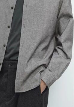 Massimo Dutti REGULAR FIT OXFORD - Shirt - Grey -Massimo Dutti Shop 448004a009c7446bb7824245e85f5fe6