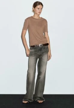 Massimo Dutti FADED CREW NECK - Basic T-shirt - Brown -Massimo Dutti Shop 44f63d39a58c4c3a963ca58b348d98d1