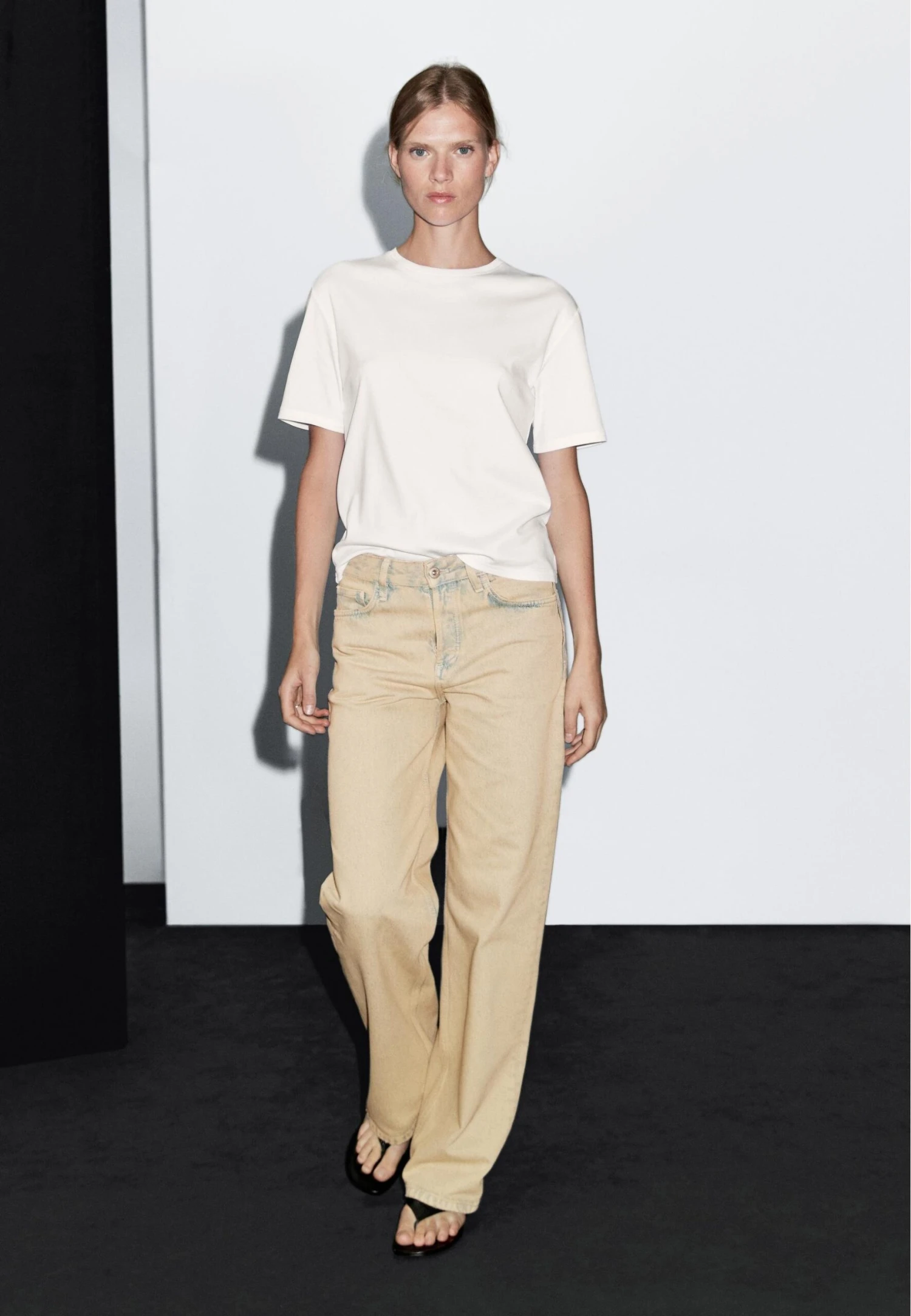 Massimo Dutti MID-RISE WIDE-LEG - Loose Jeans - Beige 4 Massimo Dutti MID-RISE WIDE-LEG - Loose Jeans - Beige - Image 2