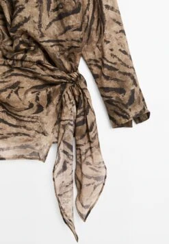 Massimo Dutti FLOWING JACQUARD KIMONO WITH RHINESTONE BUTTON - Blouse - Mottled Brown -Massimo Dutti Shop 464fae24e4fe45f290d8439a1b89befb