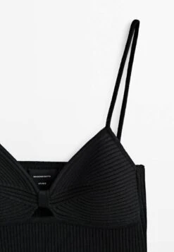 Massimo Dutti Studio - Cut-Out Crop - Top - Black 20 Massimo Dutti Studio - Cut-Out Crop - Top - Black -Massimo Dutti Shop 4662c366f77f47aa9ce2d3214def142a
