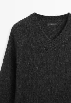 Massimo Dutti V-NECK KNIT SWEATER - Jumper - Dark Grey -Massimo Dutti Shop 4716958cb8444c3cb2bc12199bf7fdd3