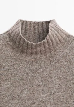 Massimo Dutti SLEEVELESS HIGH NECK SWEATER - Jumper - Beige 13 Massimo Dutti SLEEVELESS HIGH NECK SWEATER - Jumper - Beige -Massimo Dutti Shop 478e2bc609e94068ac904c9c8a1592c6