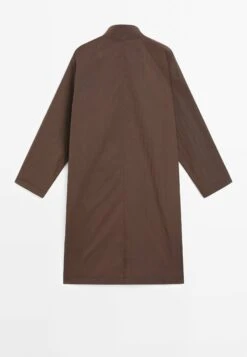 Massimo Dutti OVERSIZE FLOWING IN WATER-REPELLENT FABRIC - Trenchcoat - BROWN -Massimo Dutti Shop 484744e575de4c90b642f361660f81d0