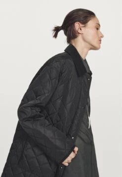 Massimo Dutti LIGHTWEIGHT WATER-REPELLENT PUFFER - Winter Coat - Black 13 Massimo Dutti LIGHTWEIGHT WATER-REPELLENT PUFFER - Winter Coat - Black -Massimo Dutti Shop 48d01b59fb3f4cbb8c0a35daf3992f4f