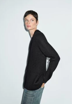 Massimo Dutti DOUBLE-BREASTED - Cardigan - Black -Massimo Dutti Shop 4aa798fbfd294a3c805310a2de6cef11