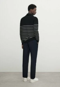 Massimo Dutti Striped Mock Neck With Zip- Jumper - Dark Blue 15 Massimo Dutti Striped Mock Neck With Zip- Jumper - Dark Blue -Massimo Dutti Shop 4b8e468db3be4376b4748771623622db