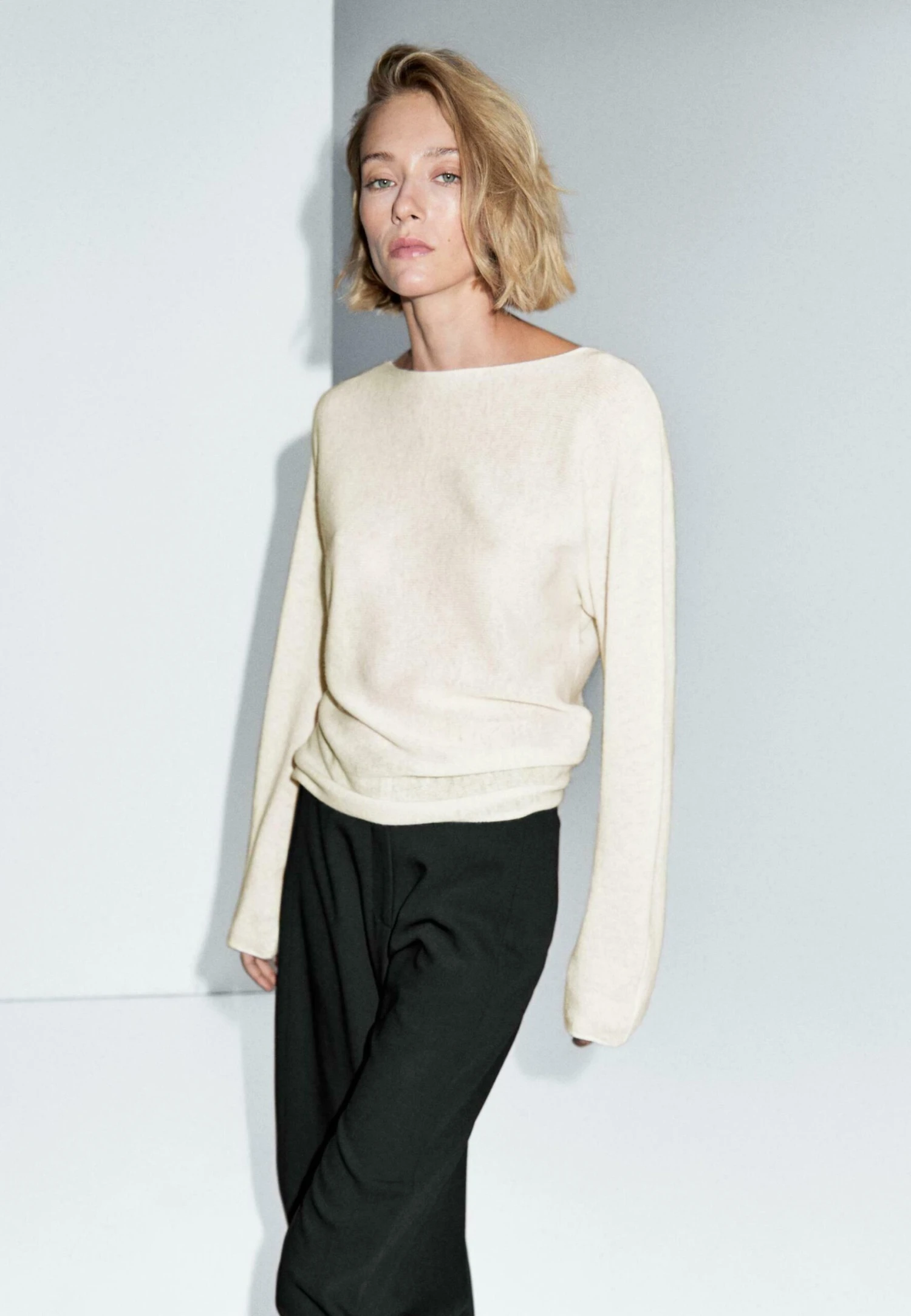 Massimo Dutti BOAT NECK WITH RAGLAN SLEEVE - Jumper - Beige 6 Massimo Dutti BOAT NECK WITH RAGLAN SLEEVE - Jumper - Beige - Image 4