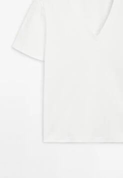 Massimo Dutti V-NECK SHORT SLEEVE - Basic T-shirt - White -Massimo Dutti Shop 4be00d9275584c56af5951ae537dbfd3