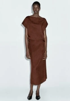 Massimo Dutti LONG BOAT NECK WITH GATHERED WAIST DETAIL - Day Dress - Bordeaux