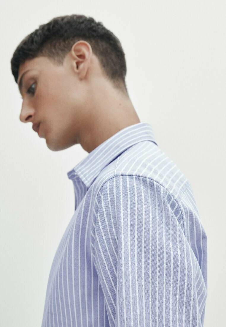 Massimo Dutti Soft Wash Striped Oxford - Shirt - Light Blue 6 Massimo Dutti Soft Wash Striped Oxford - Shirt - Light Blue - Image 4