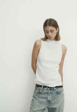 Massimo Dutti Textured Mock Turtleneck - Top - Beige -Massimo Dutti Shop 4c6de186dc69450c8d8c3cf9c5a0561d