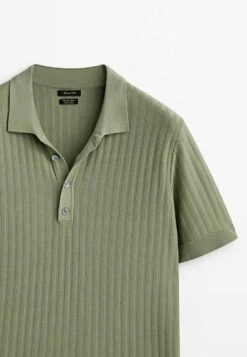 Massimo Dutti Vertical Textured - Polo Shirt - Khaki -Massimo Dutti Shop 4d1a16a3aca74619b199be9a165786dc