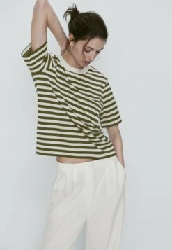 Massimo Dutti Short Sleeve Striped - Print T-Shirt - Khaki 16 Massimo Dutti Short Sleeve Striped - Print T-Shirt - Khaki -Massimo Dutti Shop 4d8b3675da0843debdc0839ac8d05846