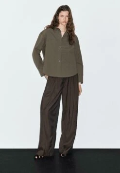 Massimo Dutti OXFORD COLLAR LONG SLEEVE - Button-down Blouse - Dark Green -Massimo Dutti Shop 4ead28eabc8d4d17b12d3c95824b829f