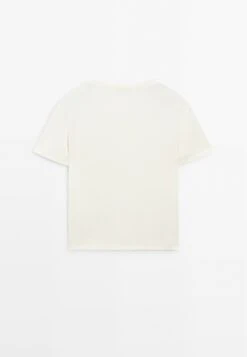 Massimo Dutti REGULAR FIT WITH COLLAR DETAIL - Basic T-shirt - Beige 18 Massimo Dutti REGULAR FIT WITH COLLAR DETAIL - Basic T-shirt - Beige -Massimo Dutti Shop 4ed3ca85258d4459bf89f9ced11f8669