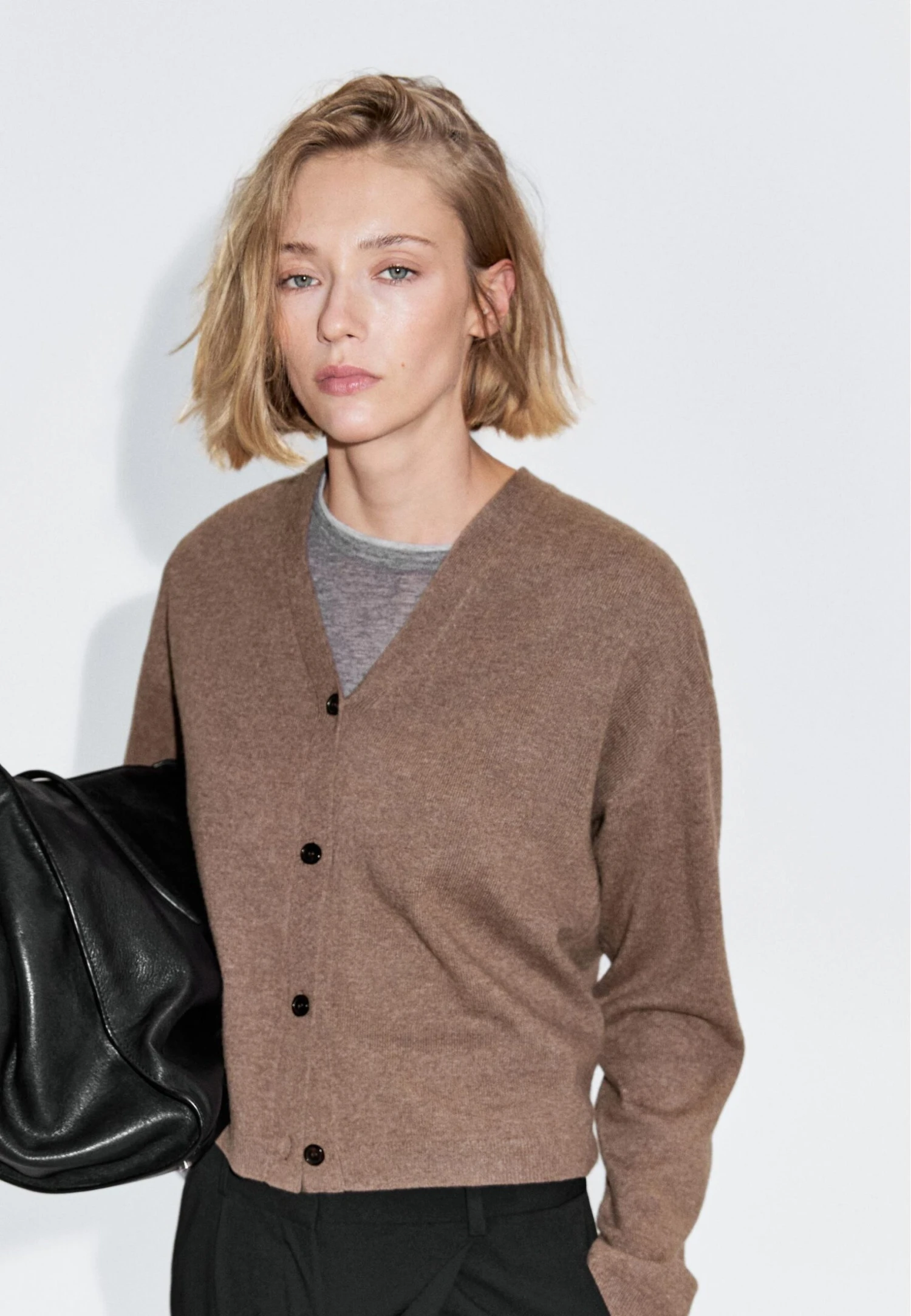 Massimo Dutti V-NECK BUTTONED KNIT - Cardigan - Brown 3 Massimo Dutti V-NECK BUTTONED KNIT - Cardigan - Brown