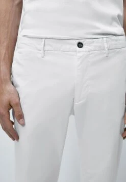 Massimo Dutti Blend- Chinos - White -Massimo Dutti Shop 4fb774b701554426be6150d45f37341d