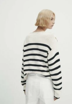 Massimo Dutti Blend Full Length Straight Fit - Trousers -Massimo Dutti Shop 51136632b7e7411cb3e4a5f88e9baccc