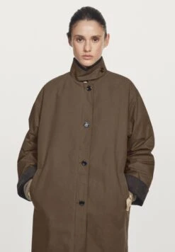 Massimo Dutti WAXED HIGH NECK CORDUROY - Short Coat - Khaki -Massimo Dutti Shop 51bb581f75e7462587d676ee528d0db4