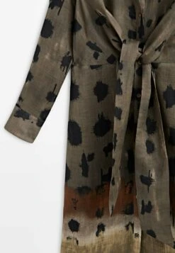 Massimo Dutti Printed With Knot - Shirt Dress - Brown 21 Massimo Dutti Printed With Knot - Shirt Dress - Brown -Massimo Dutti Shop 51d89854c1af43f08247f1b958b5ced4
