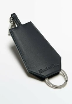 Massimo Dutti With Embossed Detail - Keyring - Blue/Black Denim -Massimo Dutti Shop 520a749c7b5e41bea2733d8d7da288f5