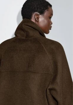 Massimo Dutti DOUBLE-BREASTED WITH - Short Coat - Mottled Dark Green -Massimo Dutti Shop 5215d4585c1f4fb79c49a73d3b9bda26