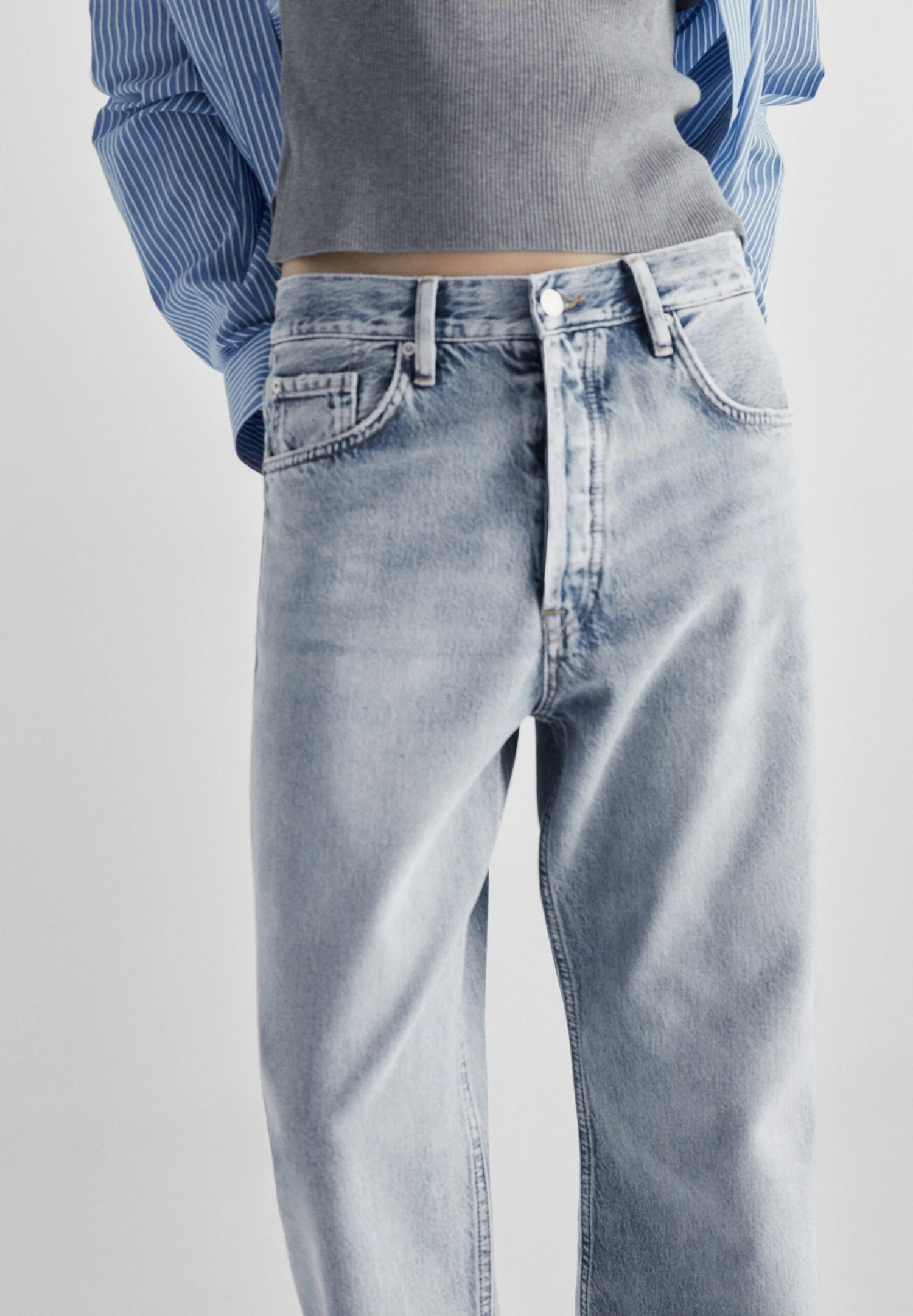 Massimo Dutti High Waist - Straight Leg Jeans 5 Massimo Dutti High Waist - Straight Leg Jeans - Image 3