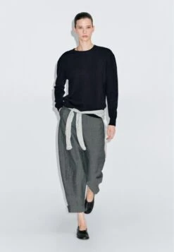 Massimo Dutti CREW NECK CASHMERE WITH LONG SLEEVES - Jumper - Dark-blue Denim