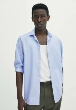 Massimo Dutti Textured Bird S-Eye - Shirt - Light Blue