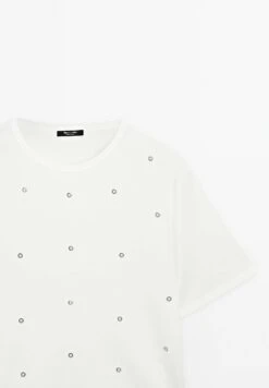 Massimo Dutti OVERSIZED WITH EYELETS - Print T-shirt - White -Massimo Dutti Shop 57c71c8794fa49608a3e57e4b5bb3f32