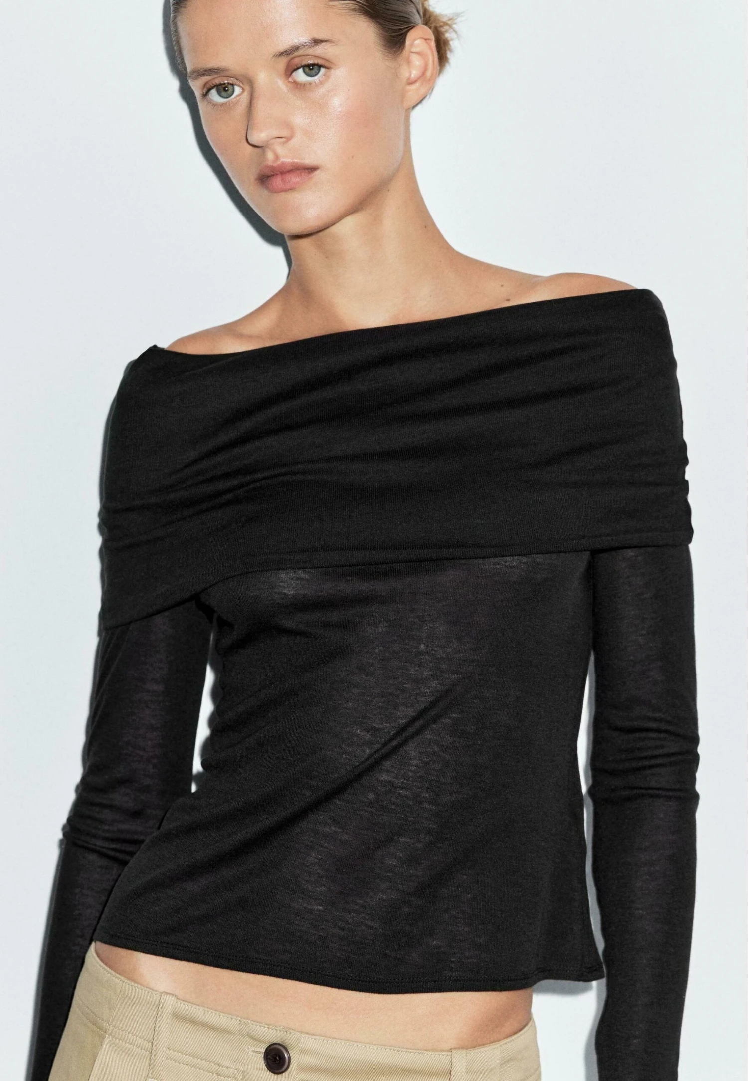 Massimo Dutti LONG SLEEVE STRAPLESS - Long Sleeved Top - Black 5 Massimo Dutti LONG SLEEVE STRAPLESS - Long Sleeved Top - Black - Image 3
