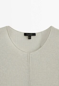 Massimo Dutti Shiny With Central Seam - Basic T-Shirt - Beige -Massimo Dutti Shop 58719f4b9d6944638aa852a9360acc28