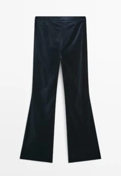 Massimo Dutti SKINNY FLARE FIT VELVET - Trousers - Dark Blue 20 Massimo Dutti SKINNY FLARE FIT VELVET - Trousers - Dark Blue -Massimo Dutti Shop 58b497b27fd54615993da5ef0039da0a