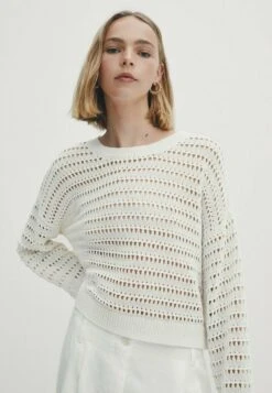 Massimo Dutti Crew Neck Open - Jumper -Massimo Dutti Shop 59b91bf101384a33a99e6afdcb834b45