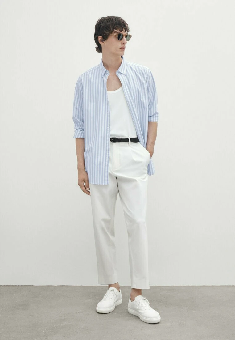 Massimo Dutti Soft Wash Regular Fit Striped Oxford - Shirt - Blue 4 Massimo Dutti Soft Wash Regular Fit Striped Oxford - Shirt - Blue - Image 2