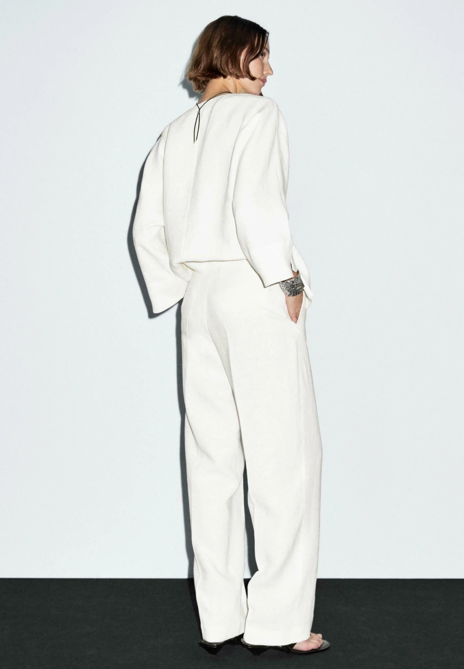 Massimo Dutti STRAIGHT-FIT SUIT - Trousers - White 4 Massimo Dutti STRAIGHT-FIT SUIT - Trousers - White - Image 2