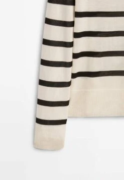 Massimo Dutti V-Neck Extra - Jumper - Beige 10 Massimo Dutti V-Neck Extra - Jumper - Beige -Massimo Dutti Shop 5c4c6959007a404c98b07087f6b35a9d