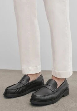 Massimo Dutti Studio-Straight-Fit- Chinos - Beige -Massimo Dutti Shop 5e5addeb63294697b4fafce58ad9e0a8