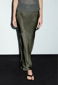 Massimo Dutti LONG SATIN - Maxi Skirt - Mottled Dark Green