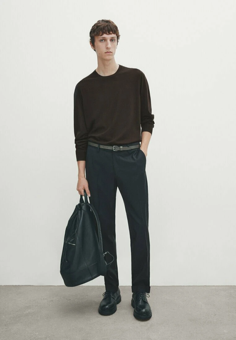 Massimo Dutti Crew Neck - Sweatshirt - Brown 4 Massimo Dutti Crew Neck - Sweatshirt - Brown - Image 2