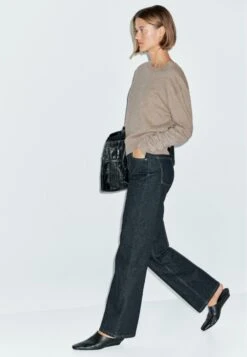 Massimo Dutti CREW NECK SWEATER - Jumper - Light Brown -Massimo Dutti Shop 5fee2743db9b451e811422dc71b1fa4a