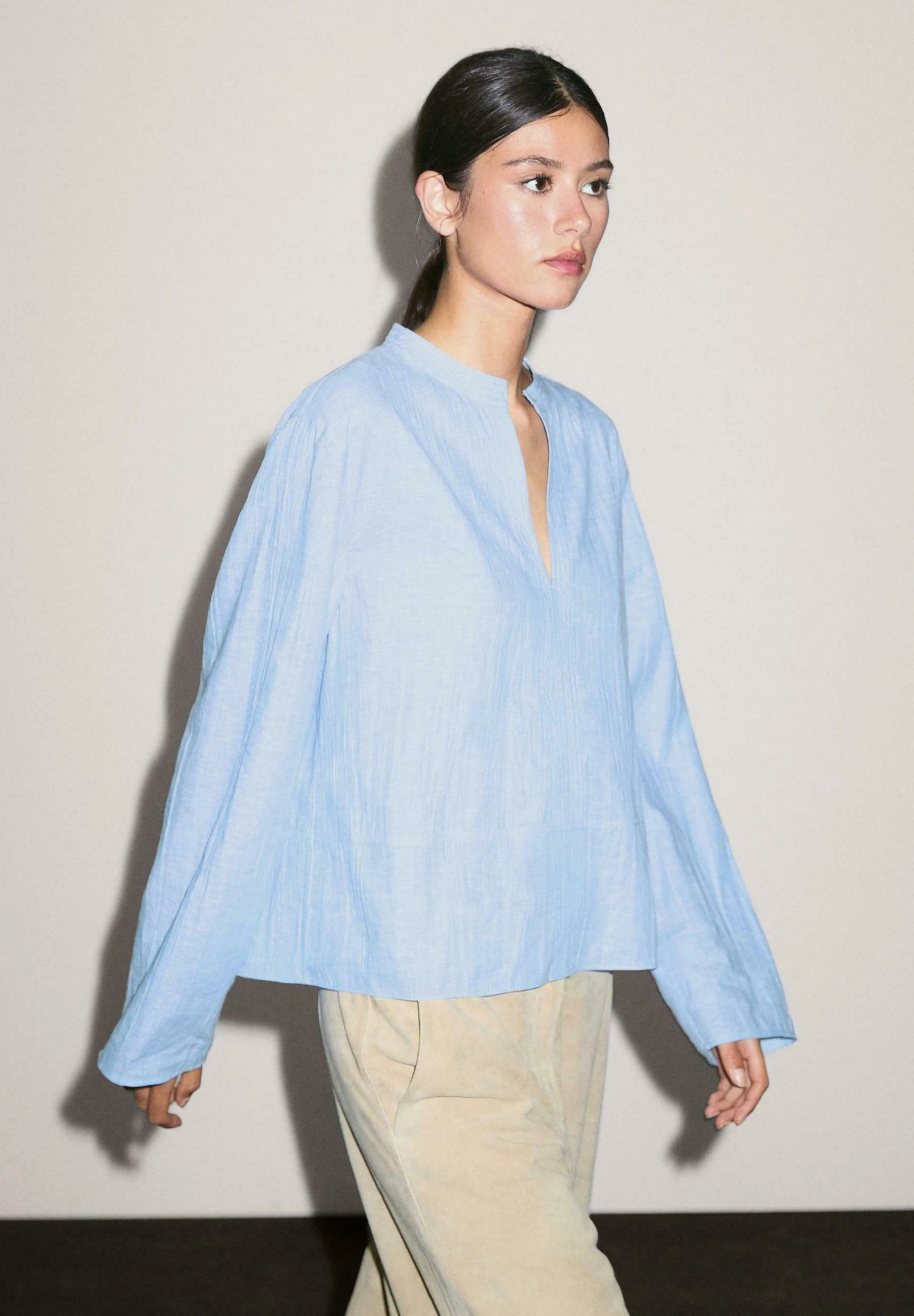 Massimo Dutti GARMENT WITH SEAM DETAILS - Blouse - Blue 3 Massimo Dutti GARMENT WITH SEAM DETAILS - Blouse - Blue