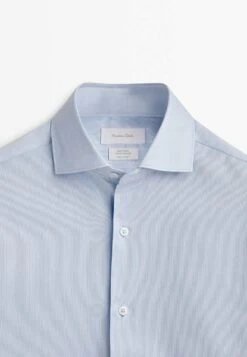 Massimo Dutti Regular Fit Textured With Double Cuffs- Formal Shirt - Light Blue -Massimo Dutti Shop 601e2f4041f74fe597b3c5f87ead2328