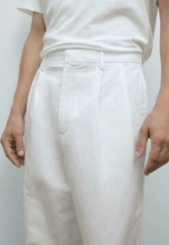 Massimo Dutti BALLOON FIT WITH DOUBLE DARTS - Trousers - White -Massimo Dutti Shop 609273a0ae9e477c8b78a7db5f6d645d
