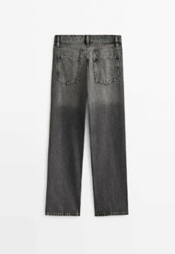 Massimo Dutti Fit - Straight Leg Jeans 16 Massimo Dutti Fit - Straight Leg Jeans -Massimo Dutti Shop 61c348a4104744d69240a3c8042e1c6a