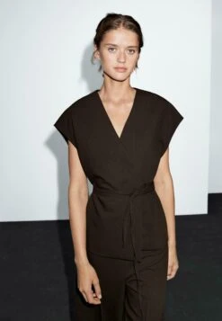 Massimo Dutti DOUBLE-BREASTED V-NECK WITH TIES - Summer Jacket - Mottled Dark Brown