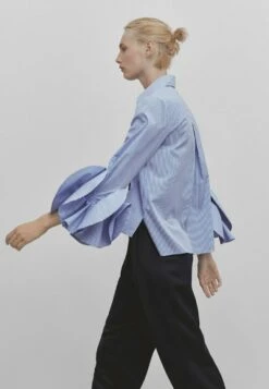 Massimo Dutti Studio Striped Poplin With Cuff Detail - Button-Down Blouse 15 Massimo Dutti Studio Striped Poplin With Cuff Detail - Button-Down Blouse -Massimo Dutti Shop 62e02ee3245940ae98642ff9f3609e58