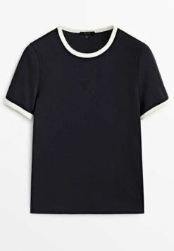 Massimo Dutti Short Sleeve Contrast- Print T-Shirt - Black 13 Massimo Dutti Short Sleeve Contrast- Print T-Shirt - Black -Massimo Dutti Shop 62f990b179e24019bb8f594a30d4cadf