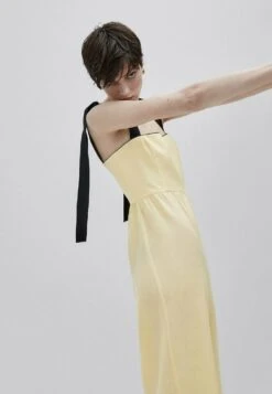 Massimo Dutti Jumpsuit - Yellow -Massimo Dutti Shop 62fb061a4342436b84370a0e5f6cdfe6